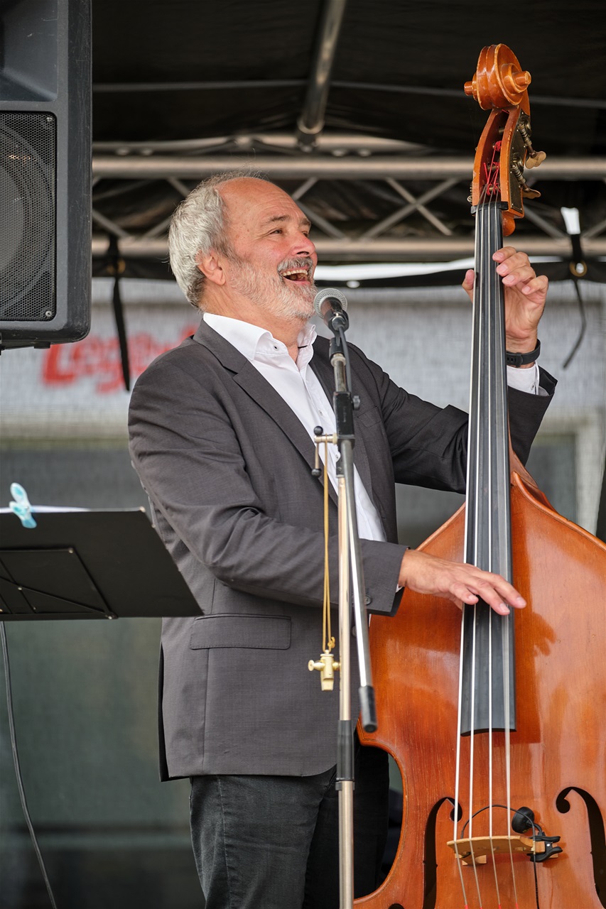Jørgen L. Madsen Bas og Vocal